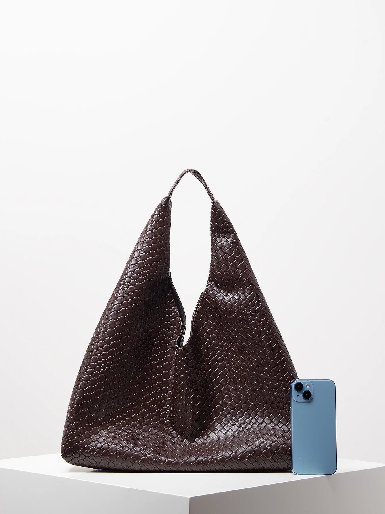 Ava Retro Woven Tote