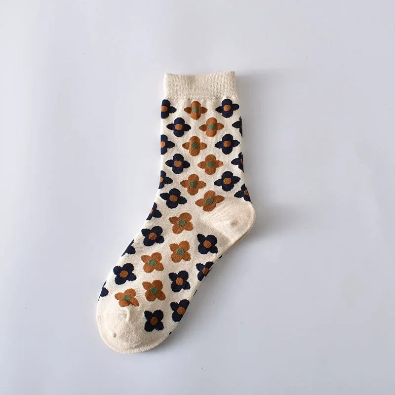 Bella Floral Diamond Grid Socks