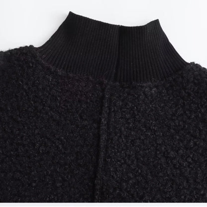 Avery Turtleneck Pullover BLACK Details
