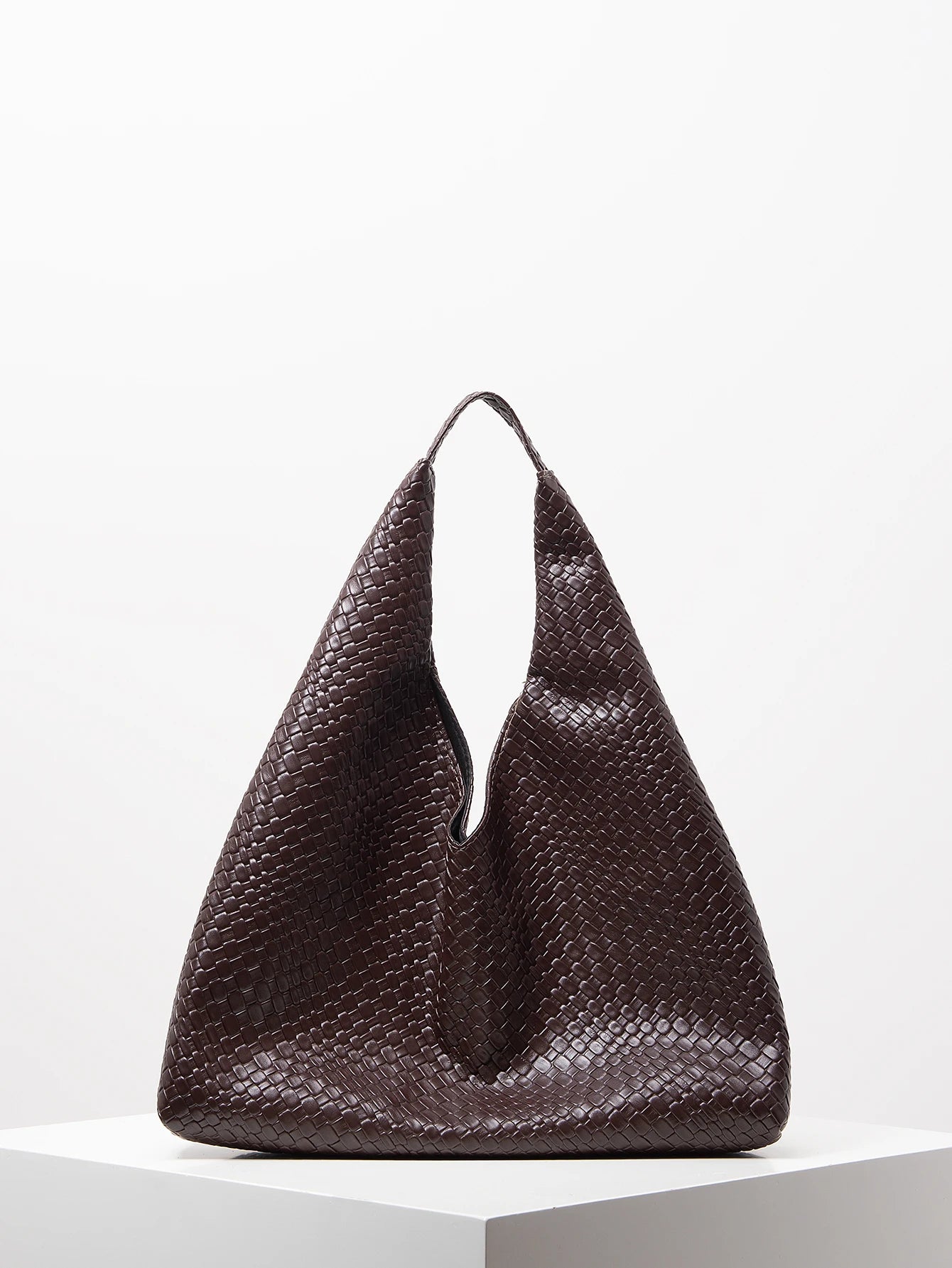 Ava Retro Woven Tote